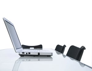 为什么电子设备在冬天耗电更快？科学解释来了